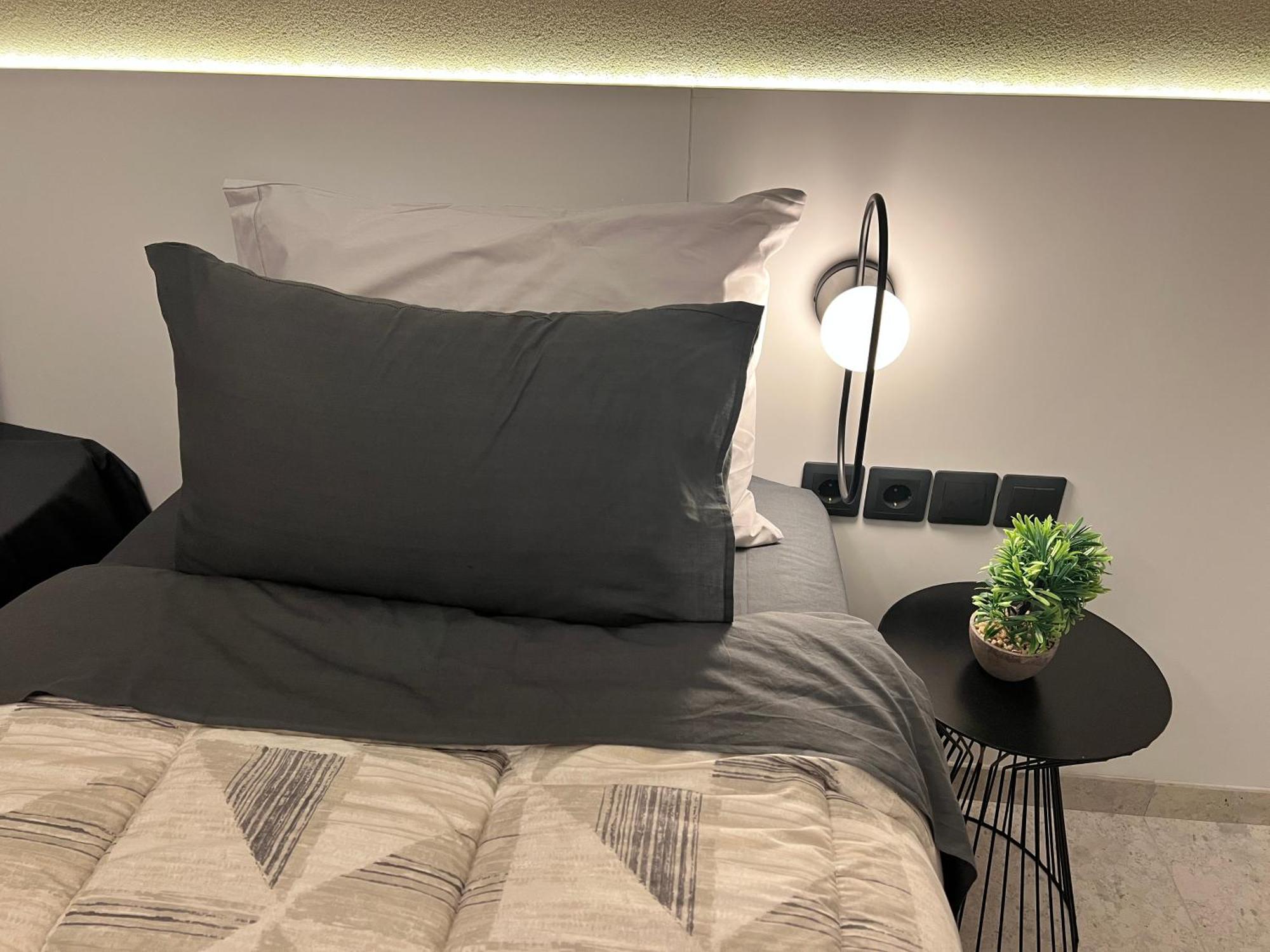 Suite Rooms - Fine Living Vevi エクステリア 写真