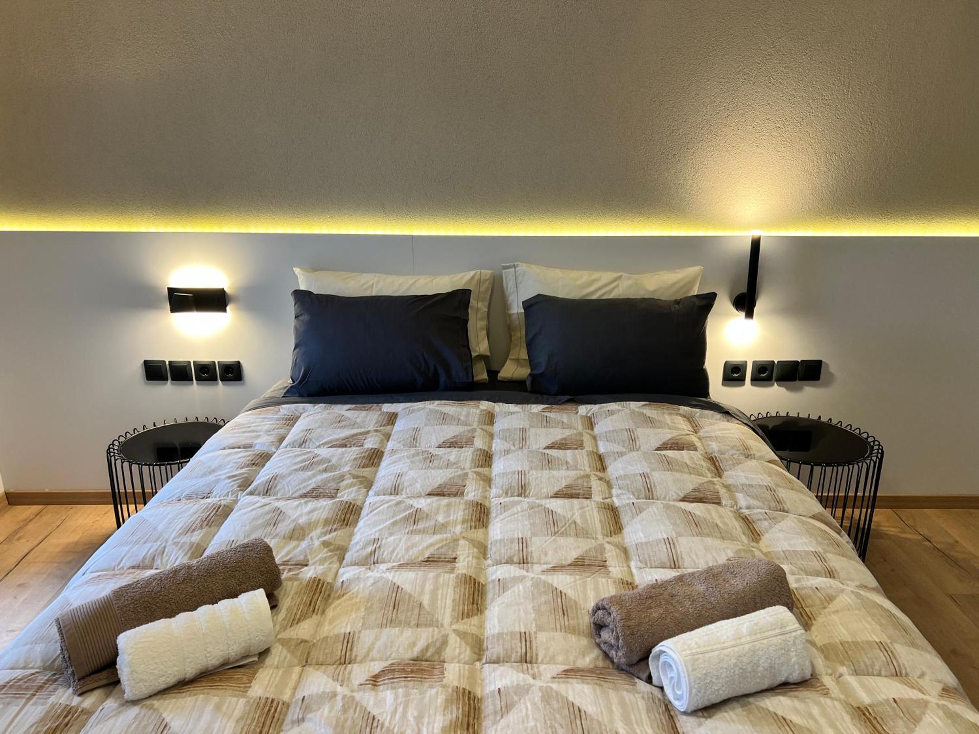 Suite Rooms - Fine Living Vevi エクステリア 写真
