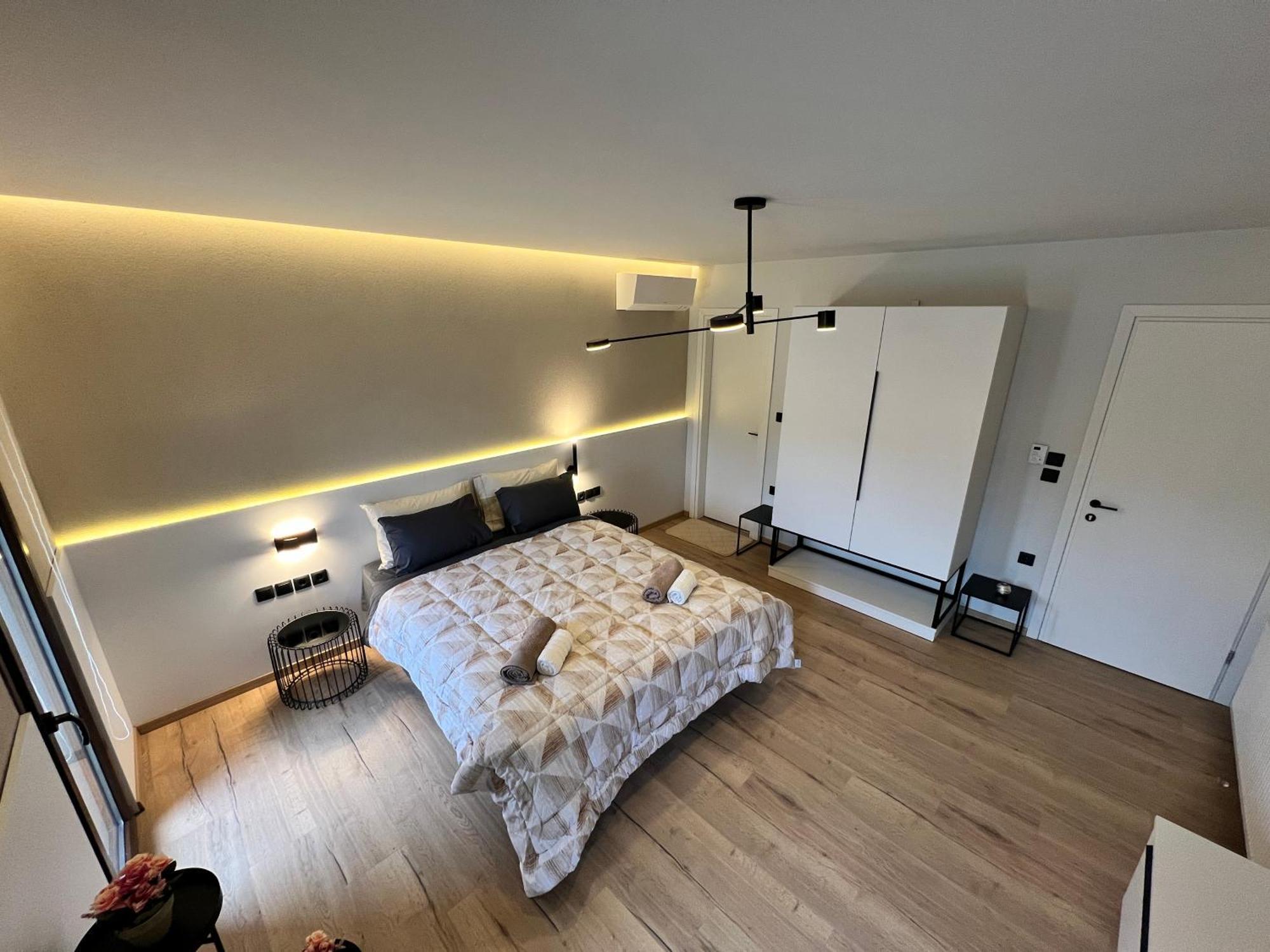 Suite Rooms - Fine Living Vevi エクステリア 写真